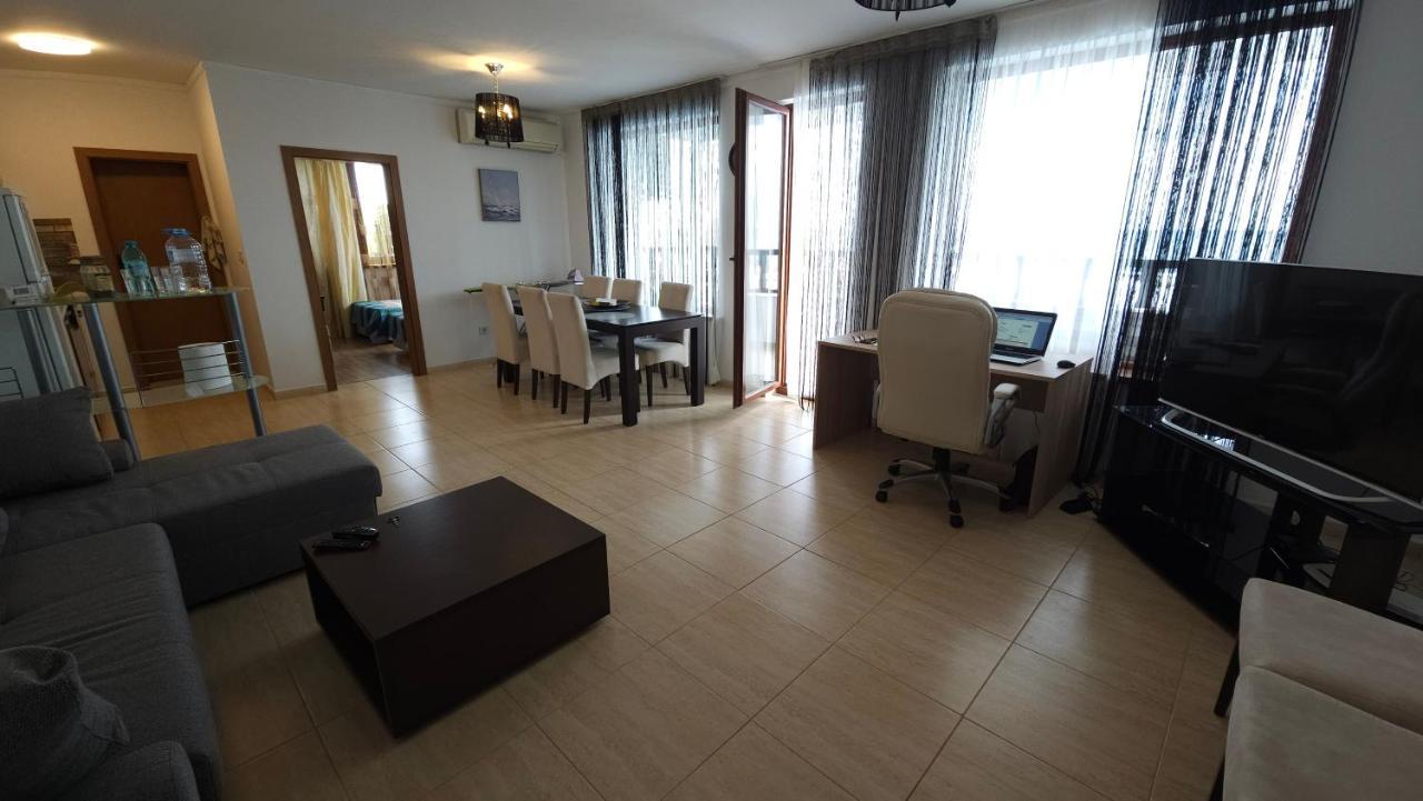 Complex Top Apartment Sveti Vlas Exterior photo